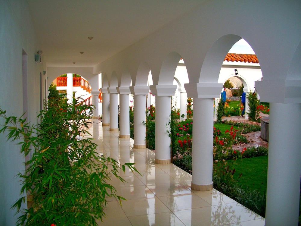 Hotel Agustos Urubamba Dış mekan fotoğraf