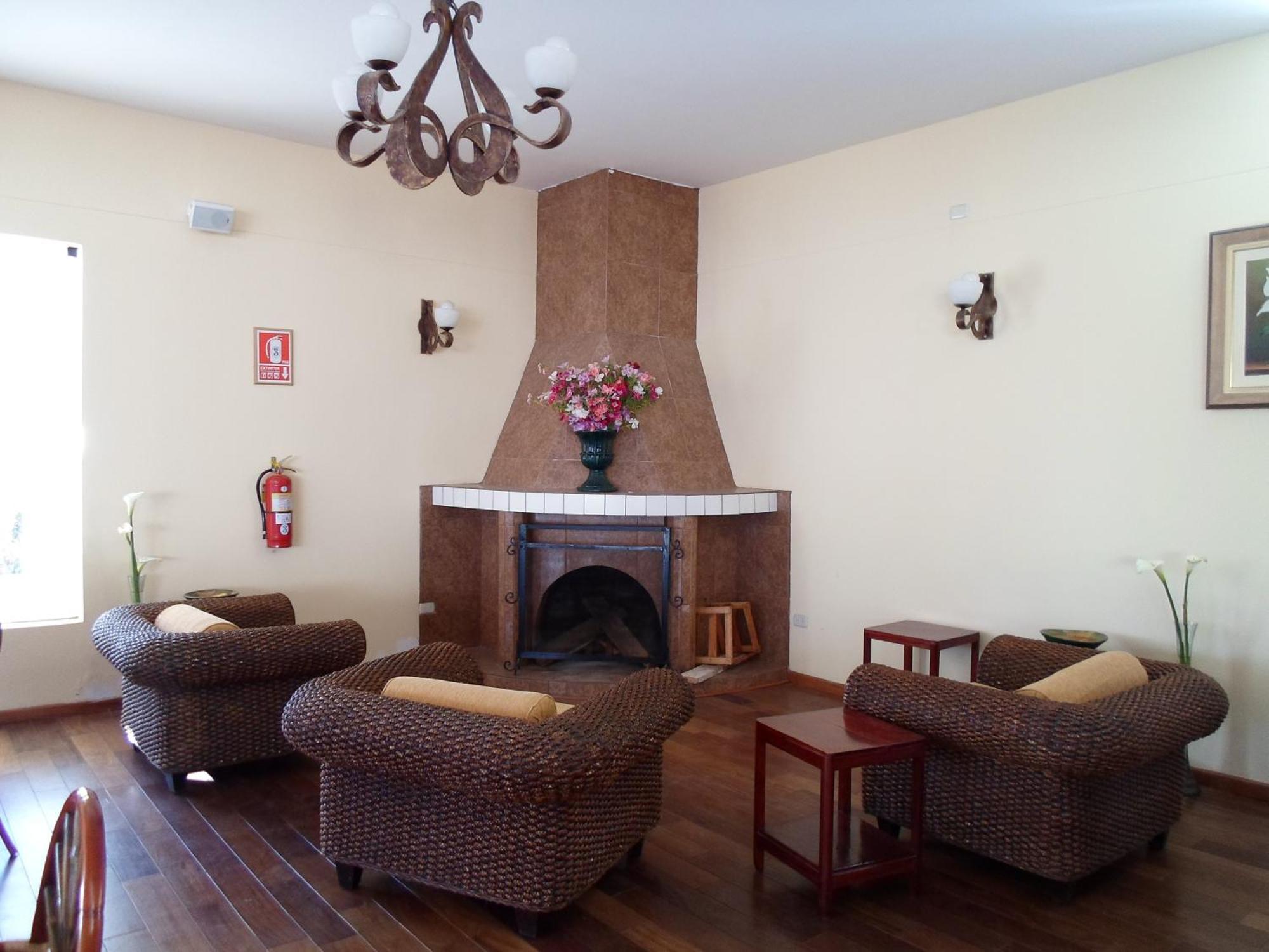 Hotel Agustos Urubamba Dış mekan fotoğraf